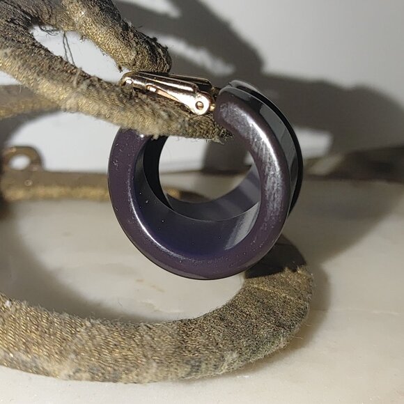 Vintage Blue Bakelite Clip On Earrings Timeless Geometric Design Authentic Retro - Picture 7 of 9